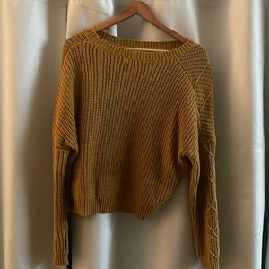 Mustard crop sweater M